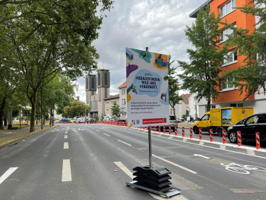 Street view, construction work for the traffic experiment on the ring road in Gießen
